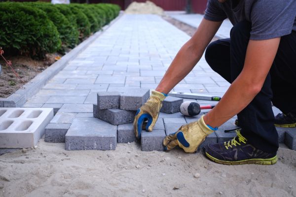 Cost of Hardscape Patio Installation in Lake Stevens