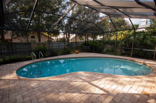 Cost of Pool Area Paving in Lake Stevens